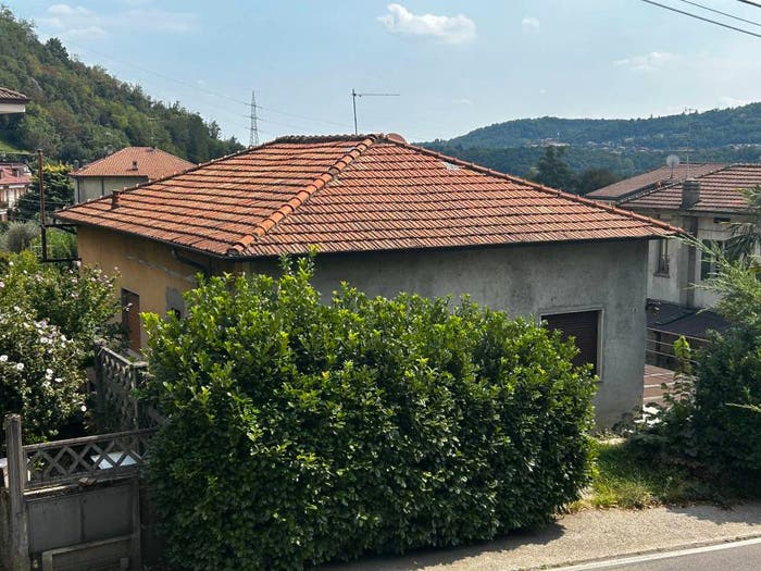Casa quadrilocale in vendita in Via Europa, Cologna Caraverio, Castello di Brianza