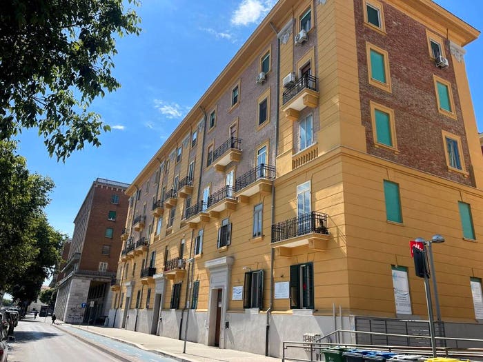 Appartamento trilocale in vendita in Piazza Vittorio Veneto, Stazione, Foggia