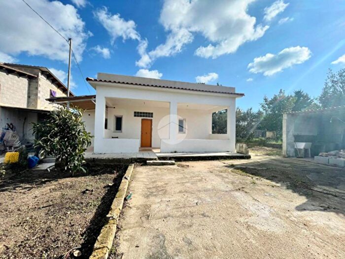 Casa con 5 locali in vendita in Contrada Bosco Falconeria, Partinico