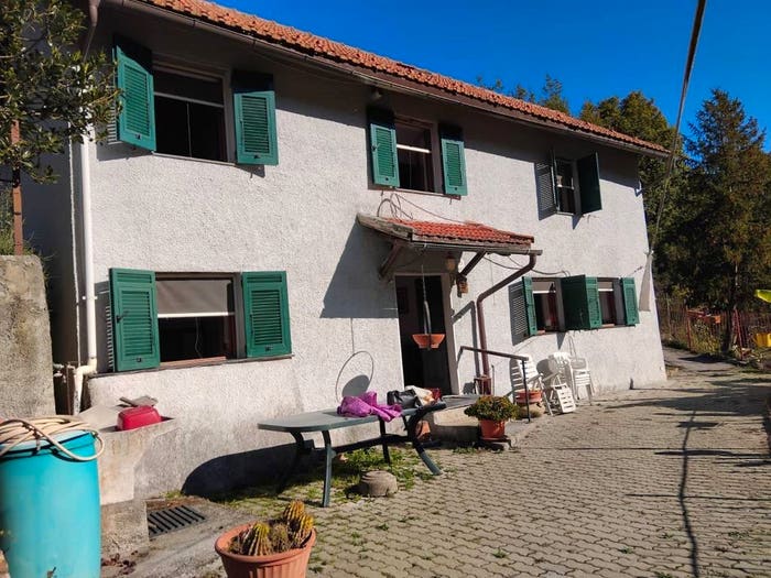 Casa monolocale in vendita in Salita Ronco, Bolzaneto, Genova
