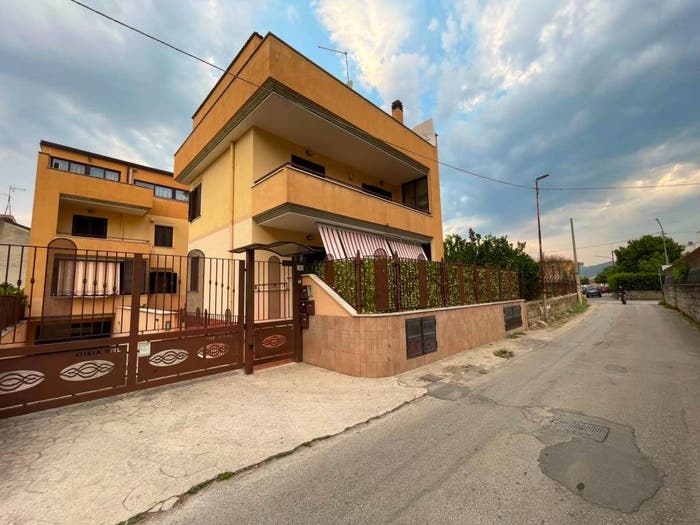 Appartamento trilocale in vendita in Via Cappella Rosa, Centro, Maddaloni