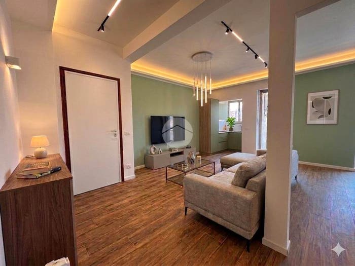 Appartamento trilocale in vendita in Via Don Mario Caustico, Centro, Grugliasco