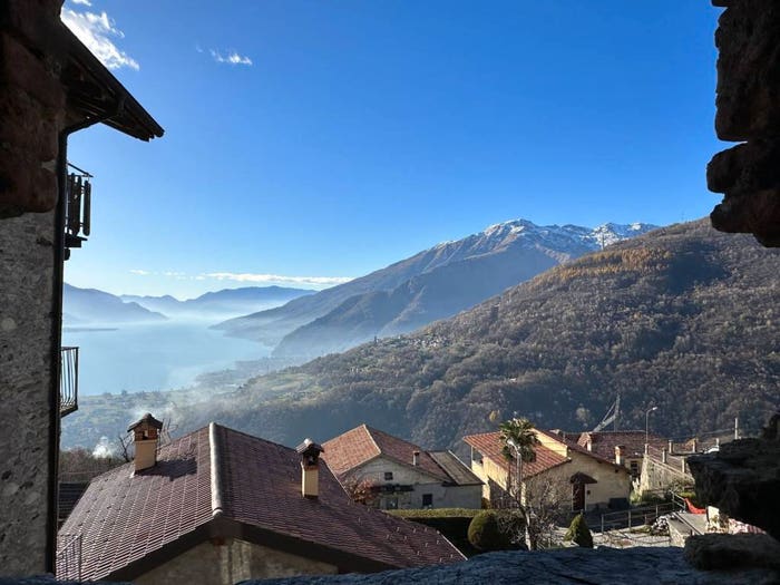 Casa quadrilocale in vendita in Località Rancio, Gravedona ed Uniti