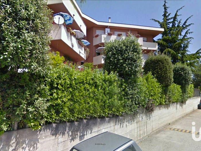 Appartamento con 6 locali in vendita in Via Trasimeno, Pianura Vomano, Notaresco