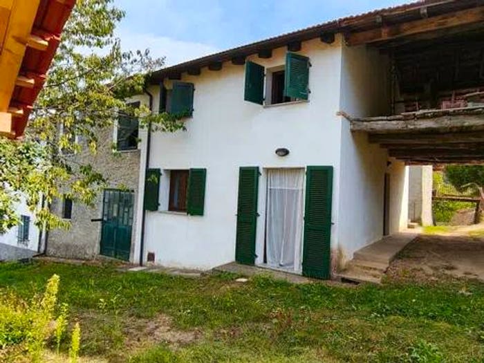 Casa trilocale in vendita in Località Brosi SNC, Dego