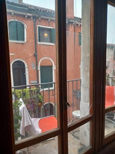 Appartamento con 5 locali in vendita in Venezia
