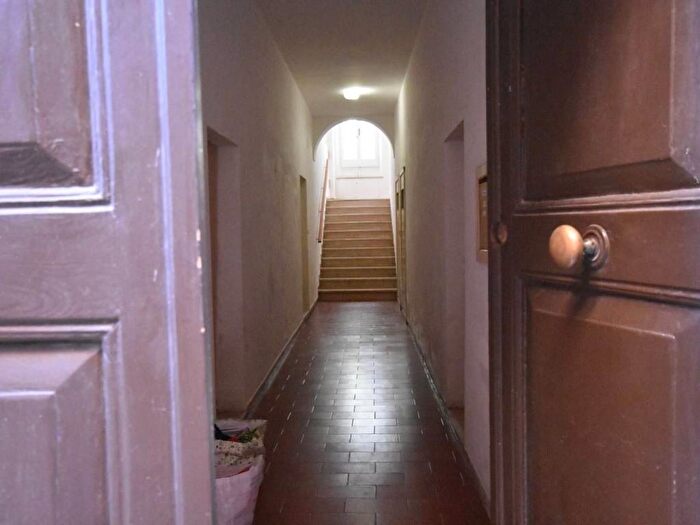Appartamento con 6 locali in vendita in Centro, Urbino