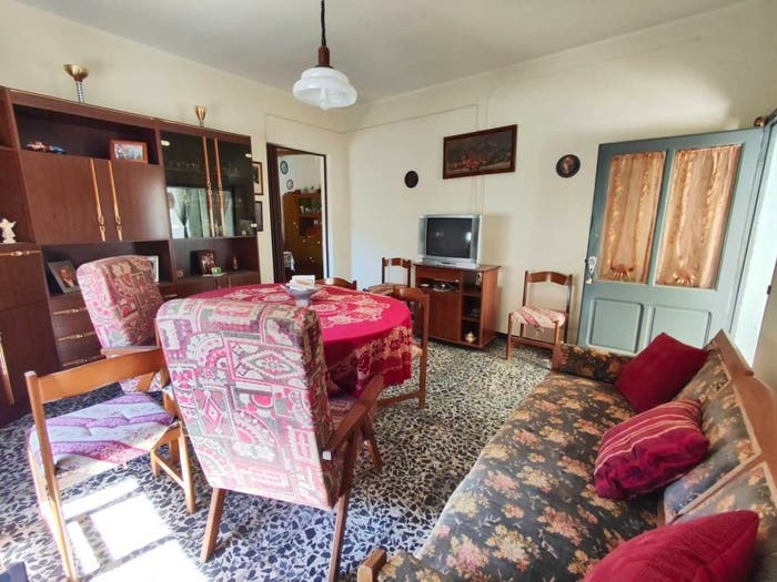 Casa con 6 locali in vendita in Vico Principe Amedeo, Sardara