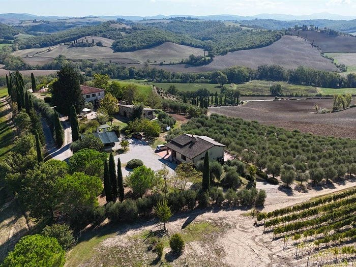Casa con 6 locali in vendita in San Giovanni D'Asso, Montalcino