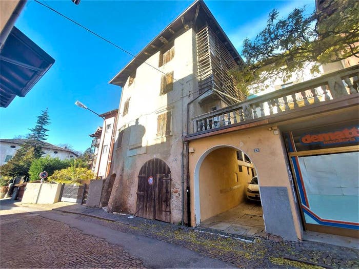 Casa con 6 locali in vendita in Via Roma, Vigolo Vattaro, Altopiano della Vigolana