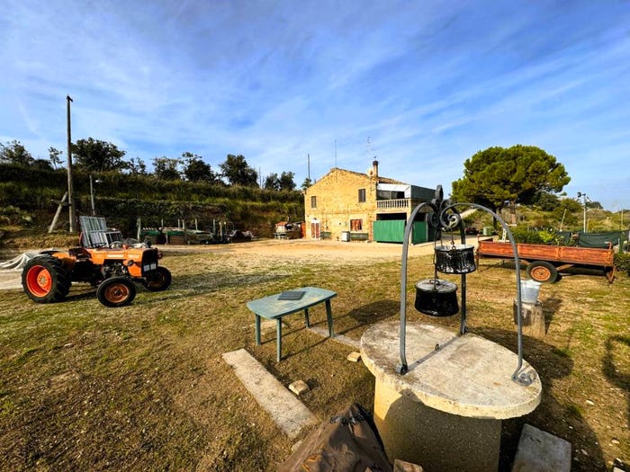 Casa con 6 locali in vendita in Lapedona