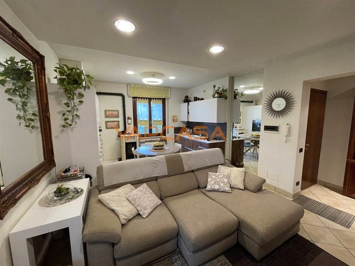 Appartamento trilocale in vendita in VIA BALILLA, Centro, Romano di Lombardia