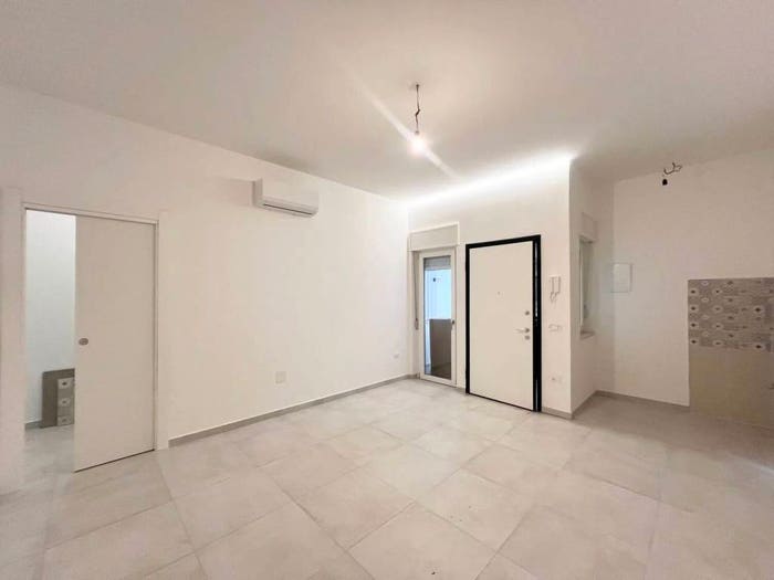 Appartamento quadrilocale in vendita in Via Fiume, Centro, Follonica