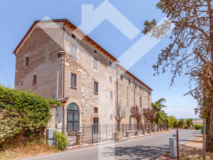 Casa con 6 locali in vendita in Via del Casalone, Zona Valcanneto Ceri Borgo San Martino, Cerveteri
