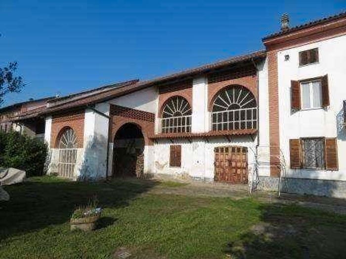 Casa con 5 locali in vendita in Localita' Cascina Bruciata Snc, Oviglio