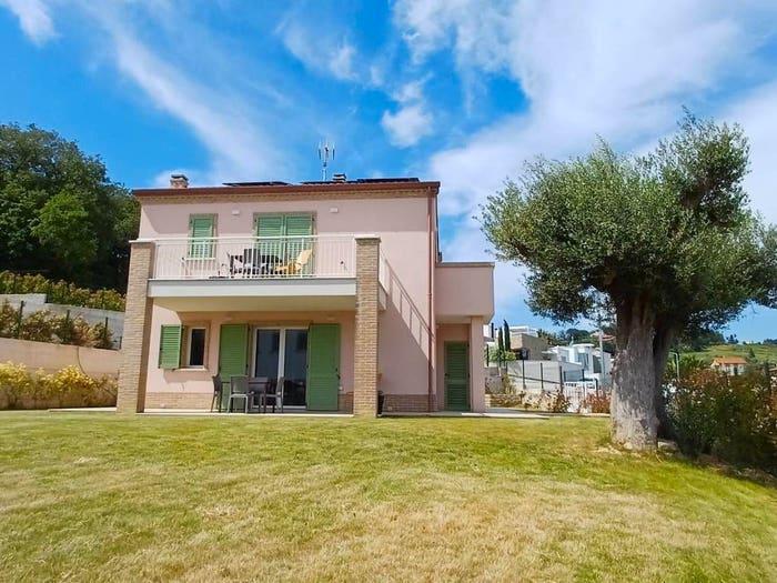 Appartamento trilocale in vendita in Contrada Marina, Campofilone