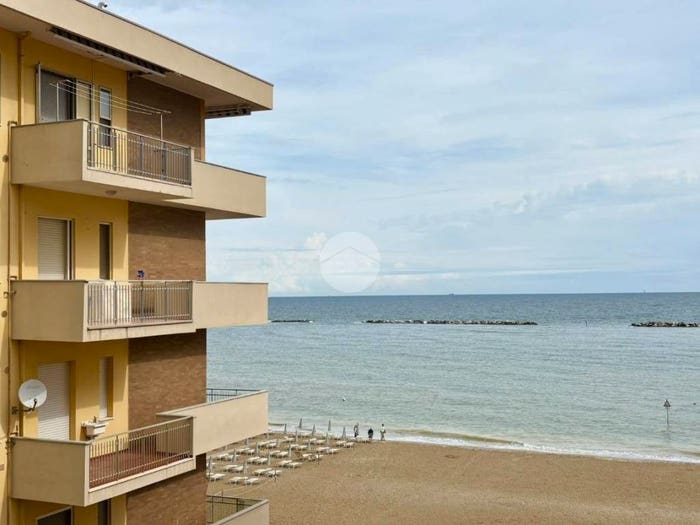 Appartamento quadrilocale in vendita in Viale giosue' carducci, Parco di Levante Boschetto, Cesenatico