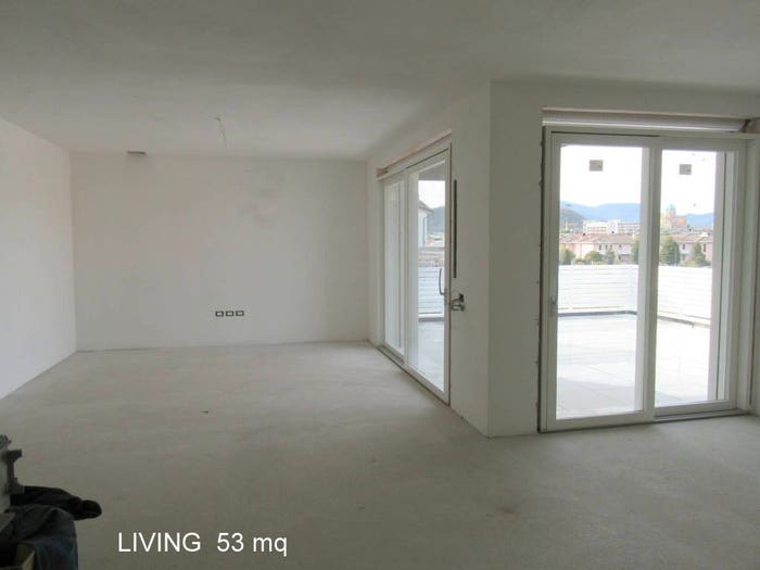 Casa con 5 locali in vendita in Via Tarquinia, Centro, Montegrotto Terme