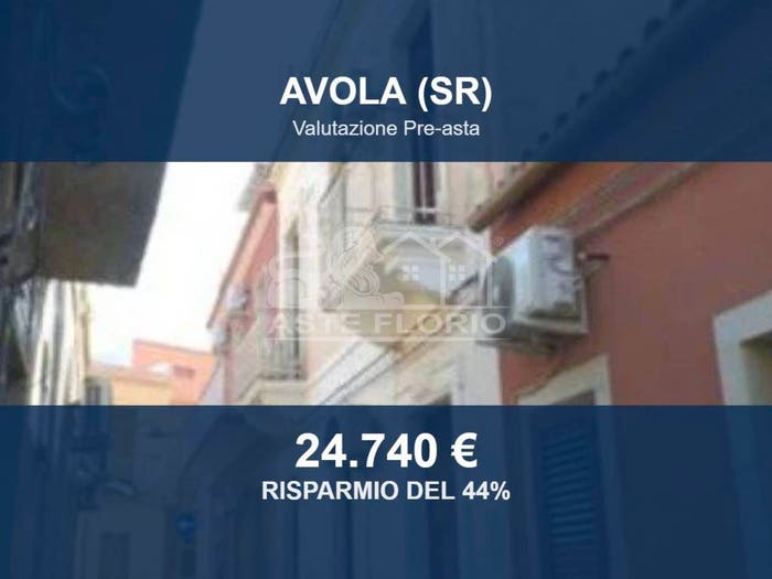 Casa con 5 locali in vendita in Corso Giuseppe Garibaldi, Centro, Avola