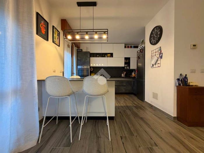 Appartamento trilocale in vendita in Via M G Deledda, Bussero