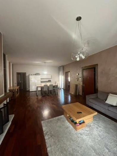 Appartamento con 6 locali in vendita in Via Industriale, San Sebastiano, Lumezzane