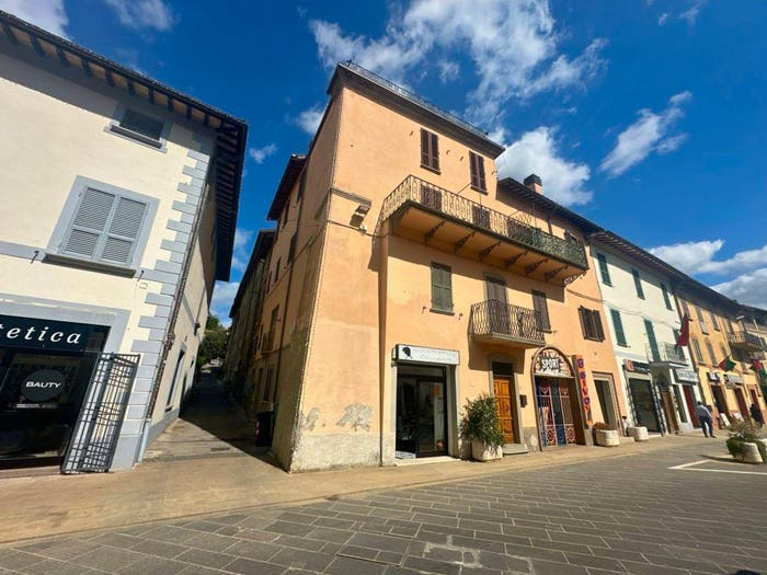 Casa con 5 locali in vendita in Via Giordano Bruno, Tavernelle, Panicale