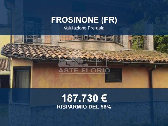Casa con 5 locali in vendita in Via Mastruccia, Madonna Della Neve, Frosinone
