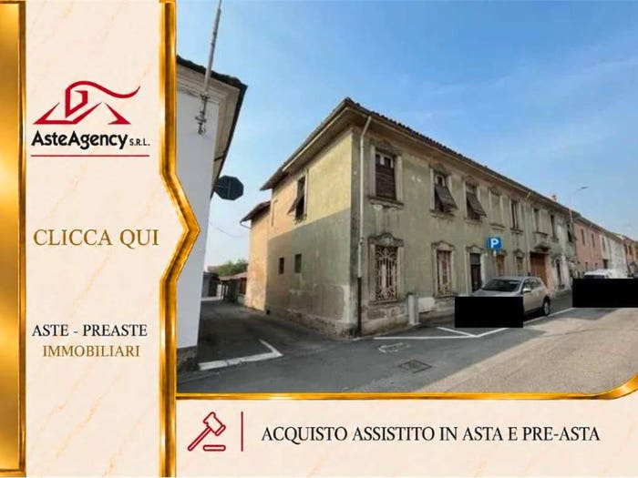 Casa con 5 locali in vendita in Via Teresio Olivelli, Centro, Zeme