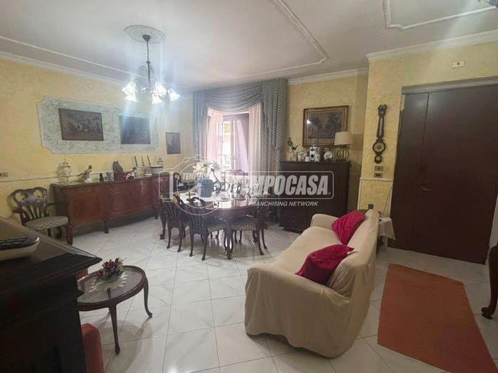 Casa quadrilocale in vendita in Via Epitaffio, Epitaffio Stadio, Giugliano in Campania