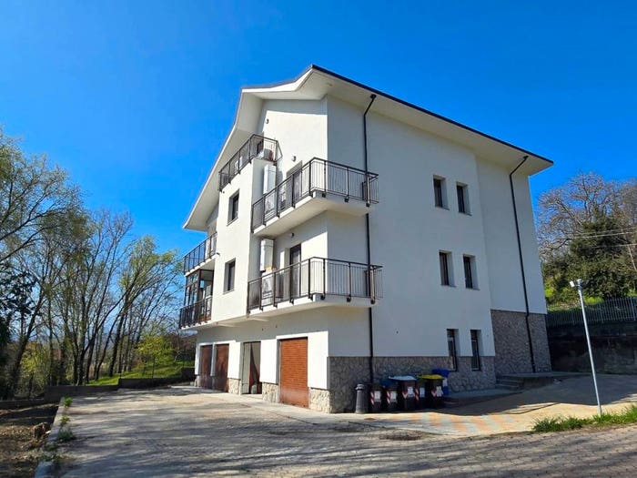 Appartamento trilocale in vendita in Via Monte Pirchiriano, Centro, Avigliana