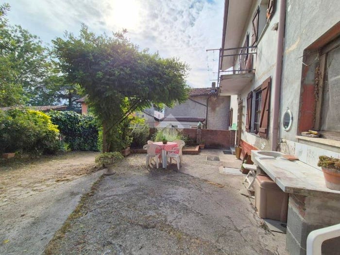 Casa con 5 locali in vendita in Via Alfonso Lamarmora, Trisobbio