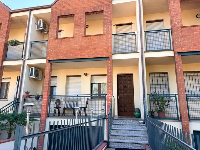 Casa trilocale in vendita in Via Milano, Cavatigozzi, Cremona