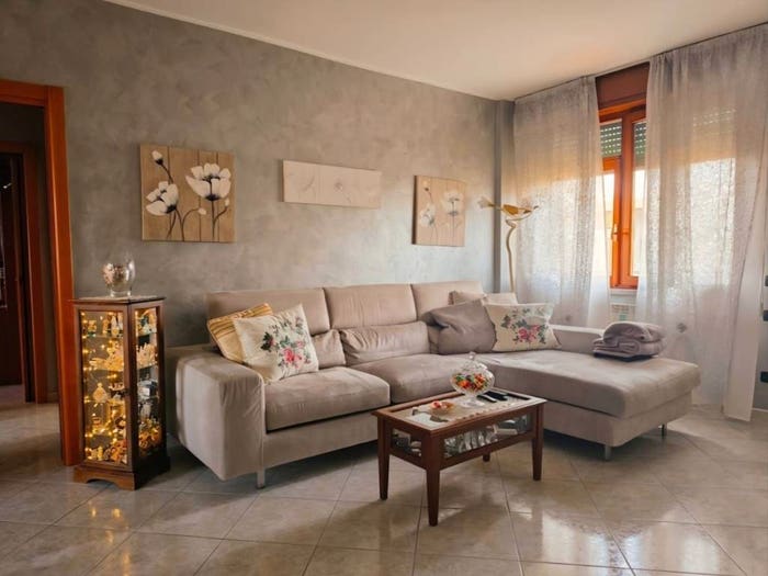 Appartamento trilocale in vendita in Via Giovanni Montemartini, Corvetto, Milano