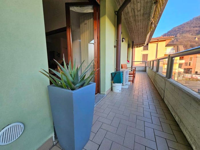 Appartamento trilocale in vendita in Via Giacomo Matteotti, Centro, Cene