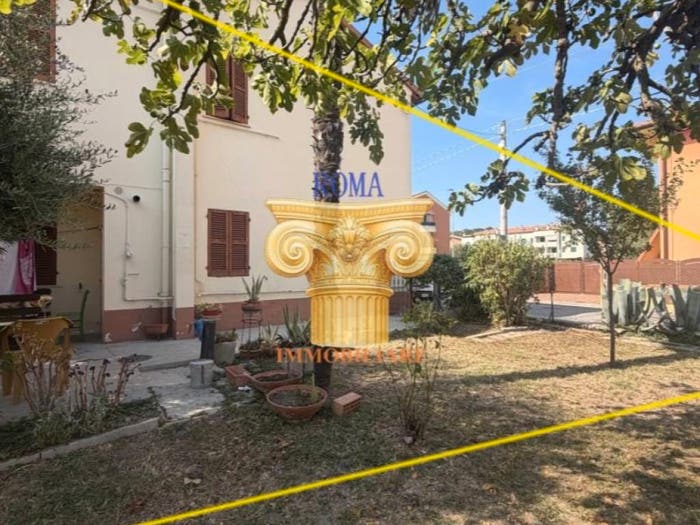 Casa con 5 locali in vendita in Via della Stazione, Cuccurano Carrara, Fano