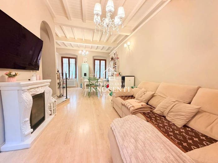 Casa quadrilocale in vendita in Via Palestro, Centro, Massa