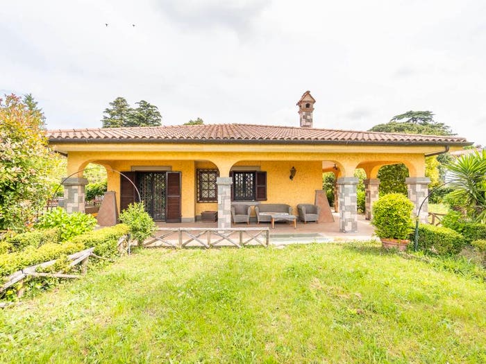 Casa con 6 locali in vendita in Via Nicola Martellotta, Colle delle Ginestre Pedica, Grottaferrata