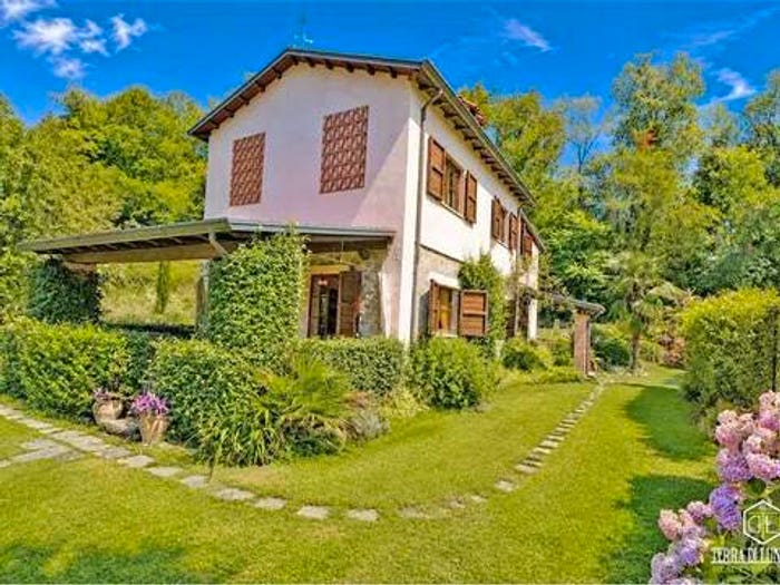 Casa con 6 locali in vendita in Via San Caterina, Bagnone