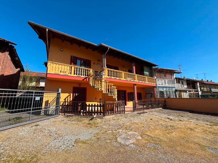 Casa con 6 locali in vendita in Strada San Grisante, San Grisante, Crescentino