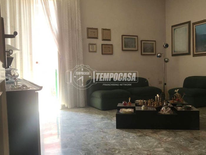 Appartamento trilocale in vendita in Via Bellinzona, Giostra, Messina