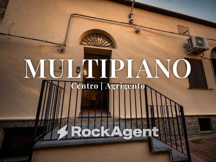 Appartamento quadrilocale in vendita in Via I Nuova, Centro Storico, Agrigento