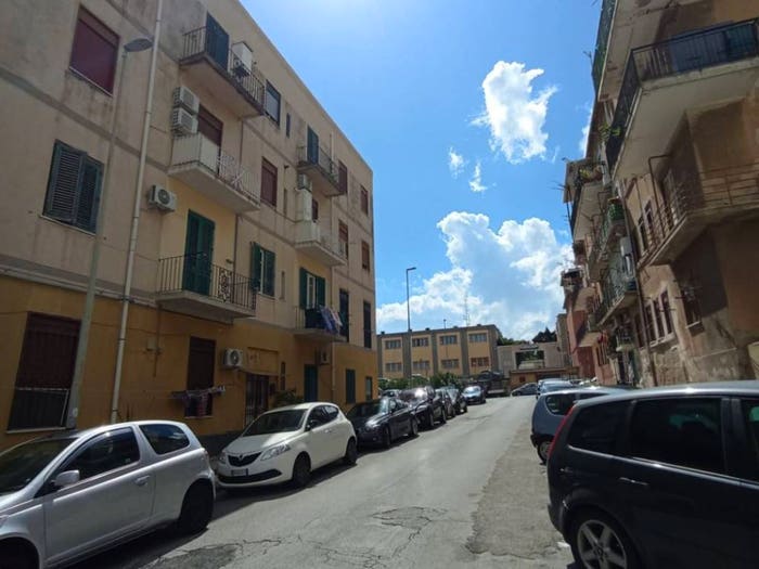 Appartamento bilocale in vendita in Via San Paolino, Battisti Avignone, Messina