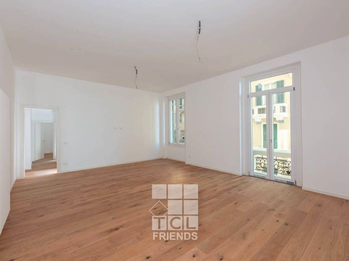 Appartamento quadrilocale in vendita in Corso Aurelio Saffi, Carignano, Genova