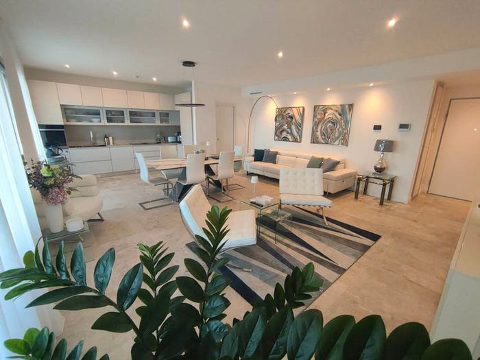 Appartamento quadrilocale in vendita in Via Venafiorita, Olbia Mare Poltu Quadu, Olbia
