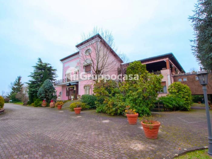 Casa con 6 locali in vendita in Via A Volta, Follone Magnana, Boffalora Sopra Ticino
