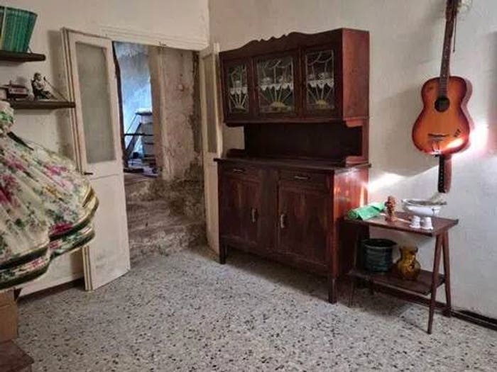 Casa con 6 locali in vendita in Via Della Costa, Carezzano Superiore, Carezzano