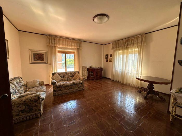 Appartamento quadrilocale in vendita in Via Pigna, Pigna Omodeo, Napoli