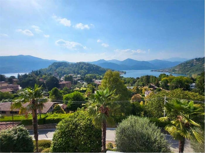 Casa con 6 locali in vendita in Centro, Orta San Giulio