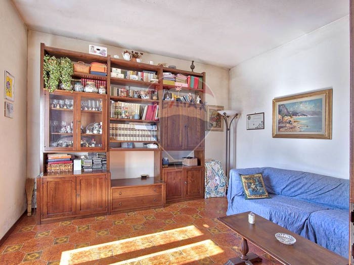 Casa con 6 locali in vendita in Via Giulio cesare, Capannole, Bucine