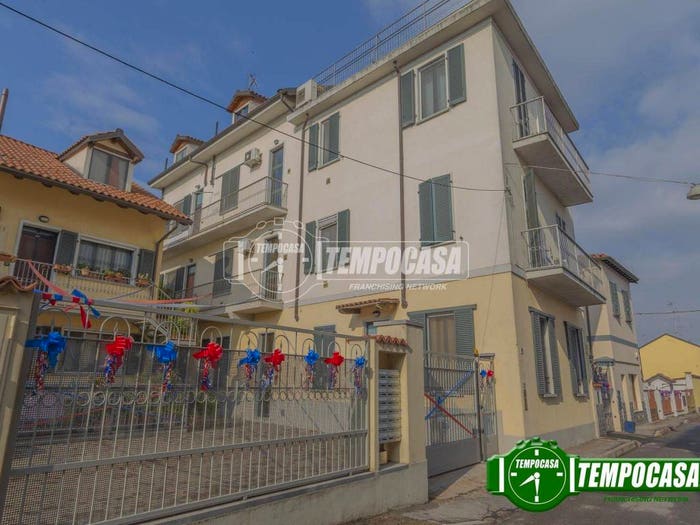 Appartamento monolocale in vendita in Via San Michele del Carso, Centro, Lacchiarella
